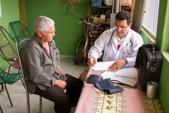 Referência para o mundo, Atenção Básica no Brasil vem sendo fragilizada