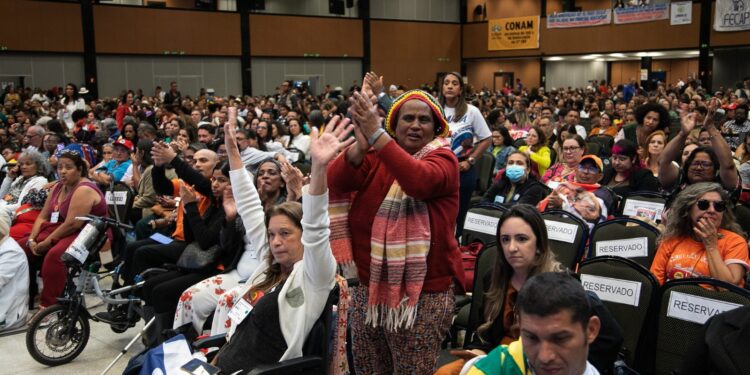 17ª CNS promove discussão sobre o controle social e o papel dos movimentos sociais para salvar vidas