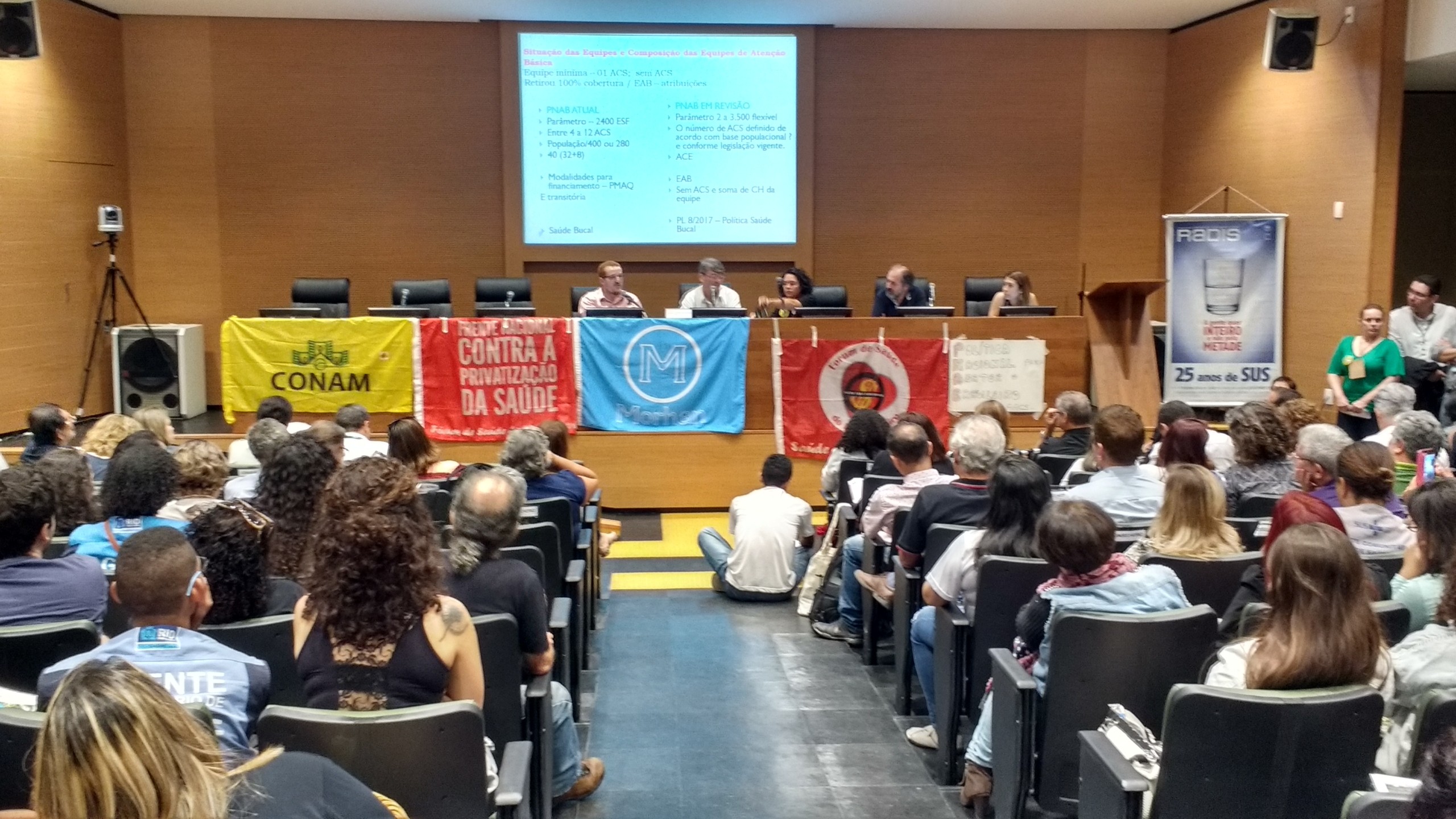 Mais de mil agentes comunitários participam do seminário do CNS sobre a PNAB