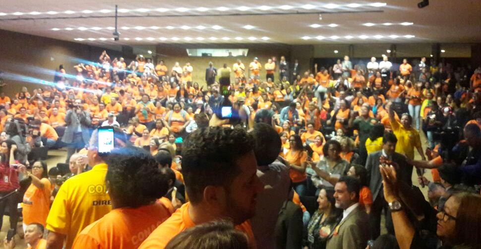 Aprovação de PEC na Câmara assegura direitos dos Agentes  Comunitários de Saúde